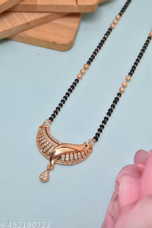 Mangalsutra,Fashion jewellery Trendy Mangalsutra,mangalsutra set,name wala mangalsutra,short mangalsutra,mangalsutra design,blackbeads mangalsutra,tanmani set,tanmani mangalsutra,tanmani jewellery set,karva chauth necklace,gift ideas for her